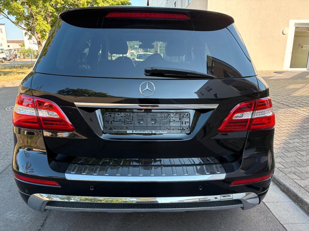 Mercedes-Benz ML 500