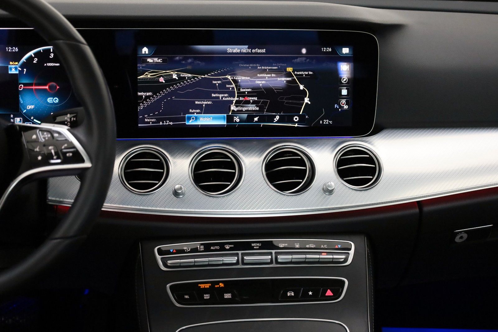 Fahrzeugabbildung Mercedes-Benz E 300de Lim. Avantgarde Leder,Navi,LED,SH,Kamera