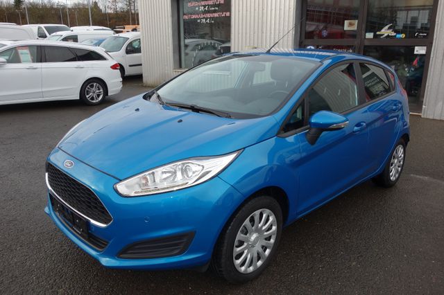 Ford Fiesta Trend  5 türig SH beh.Front PDC vo+hi