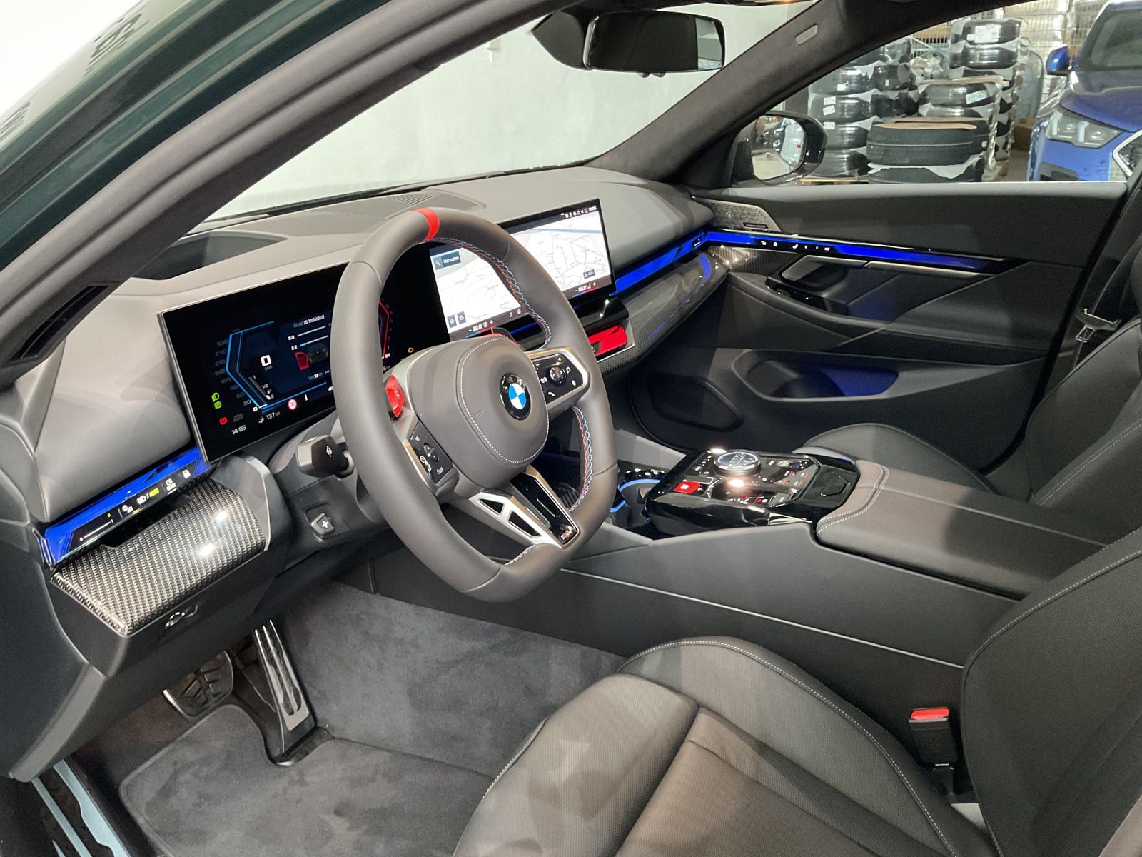 Fahrzeugabbildung BMW M5 Limousine *AHK *Sitzbelüftung *Komfortzugang
