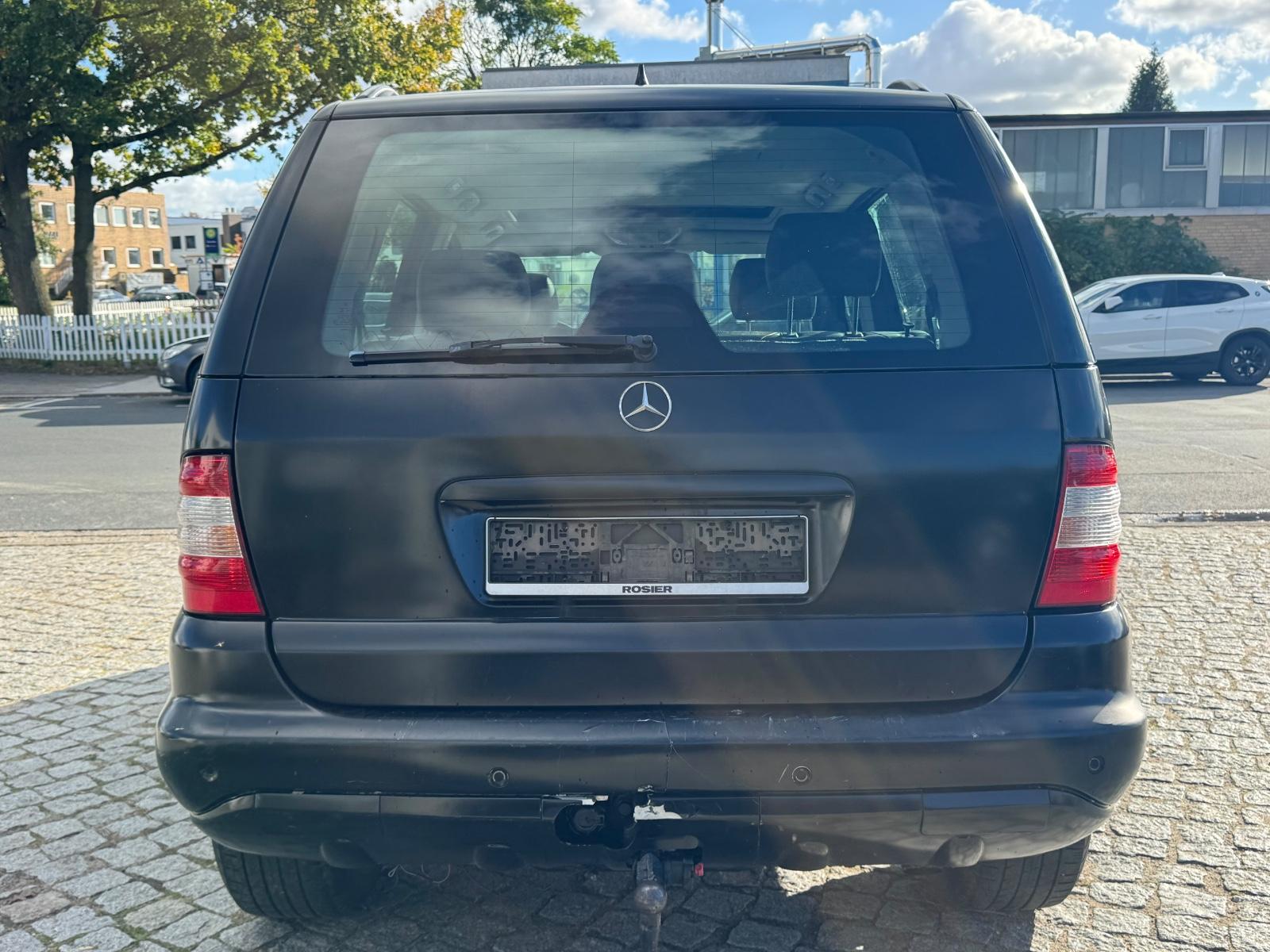 Mercedes-Benz ML270 2004 — photo 6