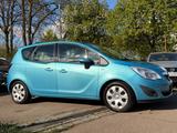 Opel Meriva B Edition 1,4 Panorama Tempomat - gebrauchte Opel Meriva aus dem Jahr 2010