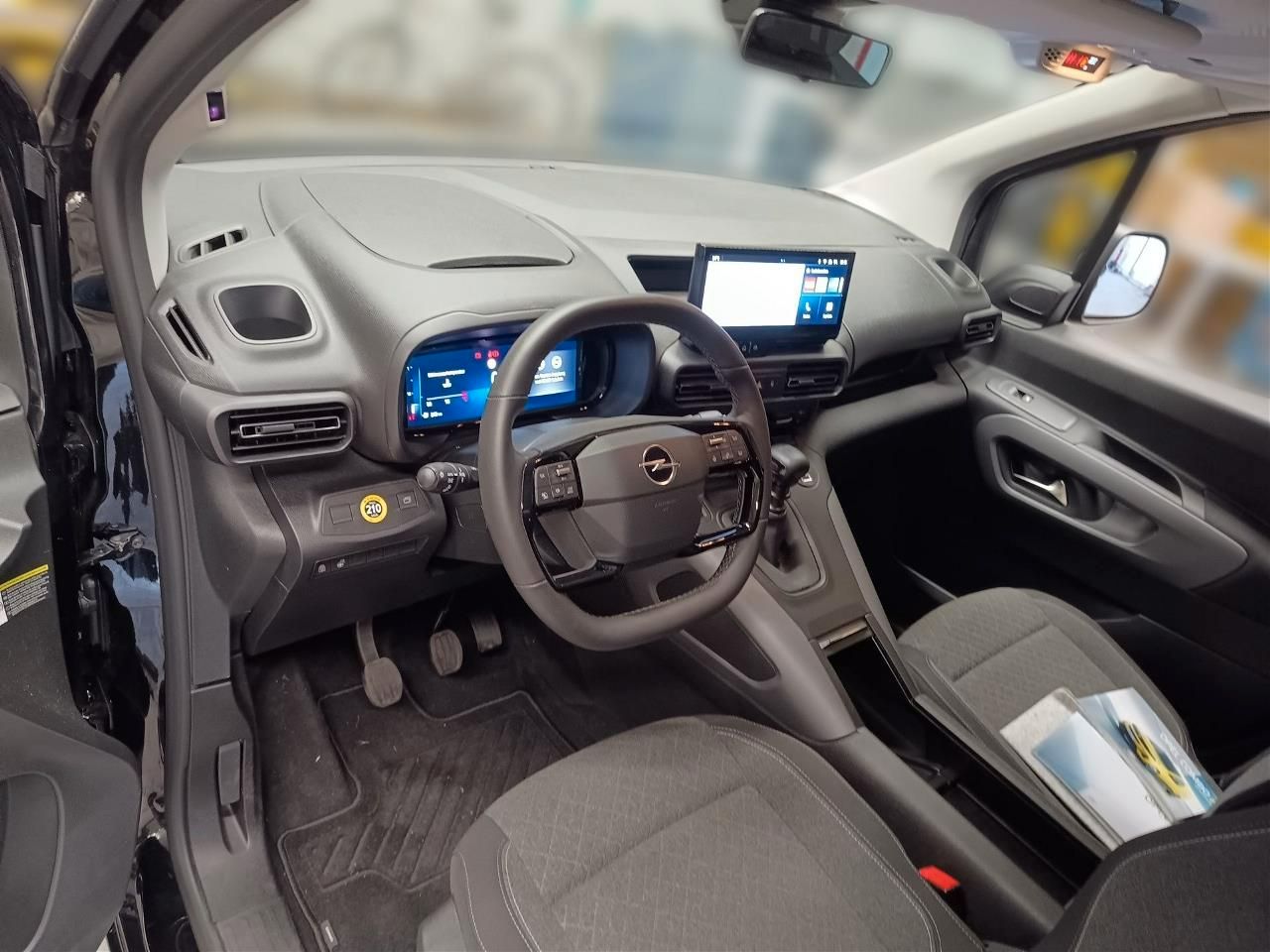 Fahrzeugabbildung Opel Combo Life E 1.5 D Edition N1 Kamera,LED,PDC,LM