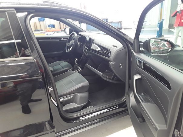 Volkswagen T-Roc - Bild 5