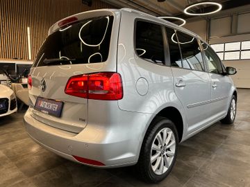 Volkswagen Touran Highline DSG *PANO*SHZ*NAVI*PDC*TEMPOMAT*