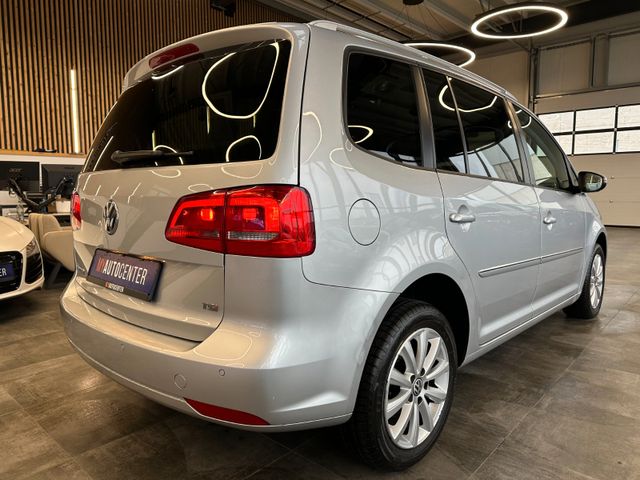 Volkswagen Touran Highline DSG *PANO*SHZ*NAVI*PDC*TEMPOMAT*