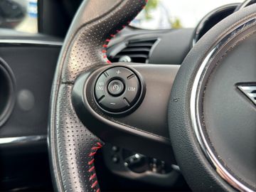 MINI Clubman Cooper S 2.0 KAMERA AHK PDC NAVI PANO