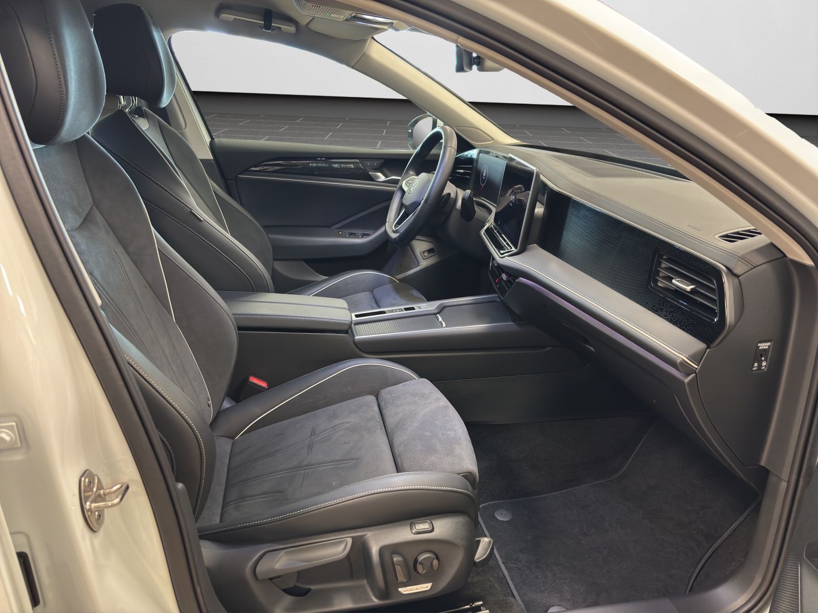 Volkswagen Passat Variant - Bild 5
