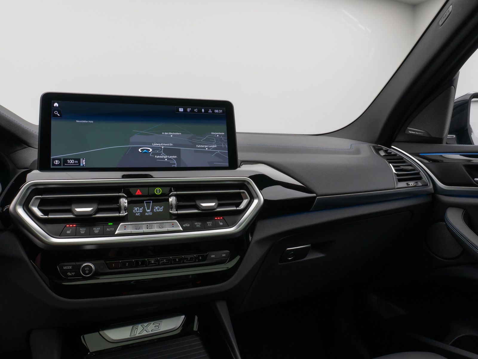 Fahrzeugabbildung BMW iX3 Impressive M Sport Panoram Laser 360°HUD H/K