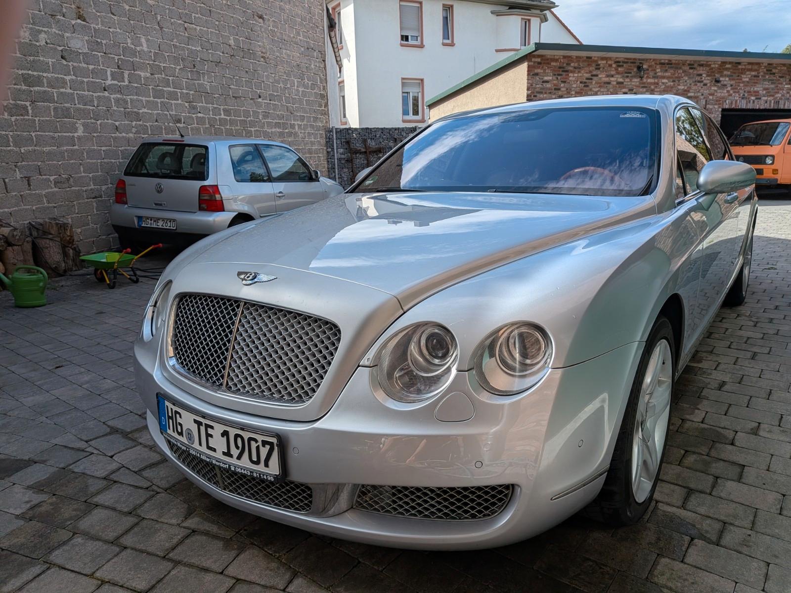 Bentley Continental Flying Spur 4-Sitzer, Vorhang, SHD