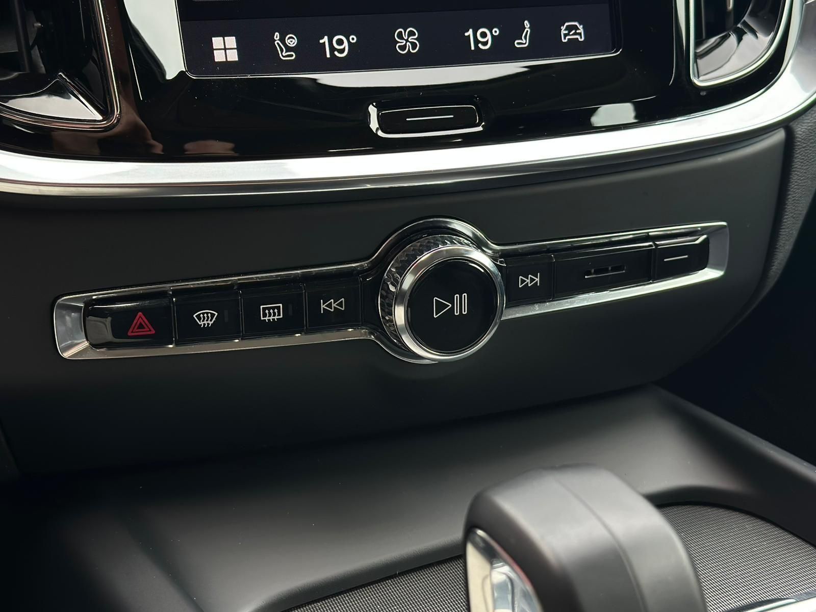 Volvo V60 CrossCountry 4x4 MEMORY#LH#CARPLAY#LEDER#AHK foto 21