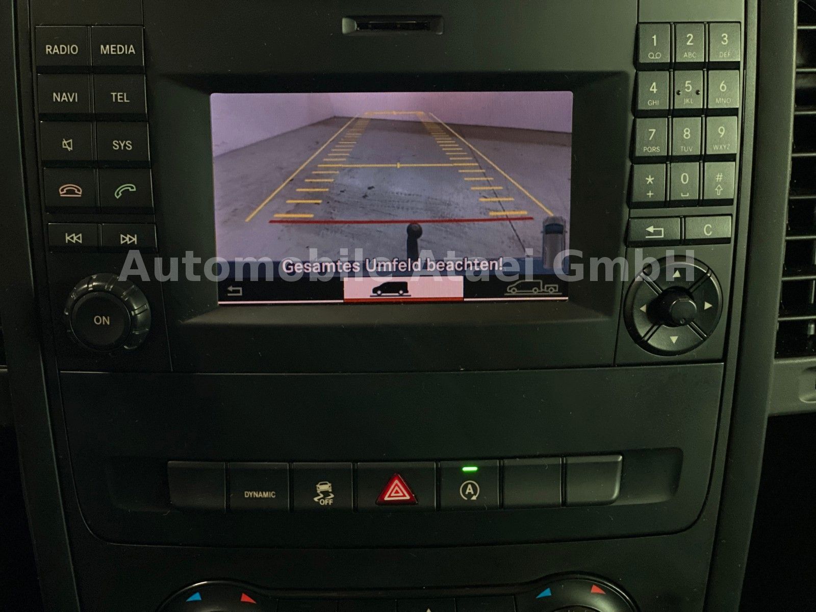 Fahrzeugabbildung Mercedes-Benz Vito Tourer Lang 116 Automatik *Edition* (4595)