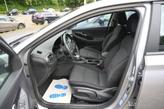 HYUNDAI i30 1.0 T-GDI Kamera Sitzhz PDC CarPlay WLAN 1Hd