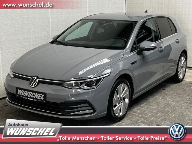 Volkswagen Golf VIII 1.5 TSI Style Navi ACC LED+ SZH DAB