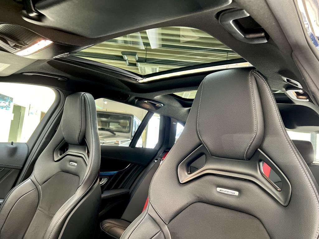 Mercedes-Benz C 63 AMG