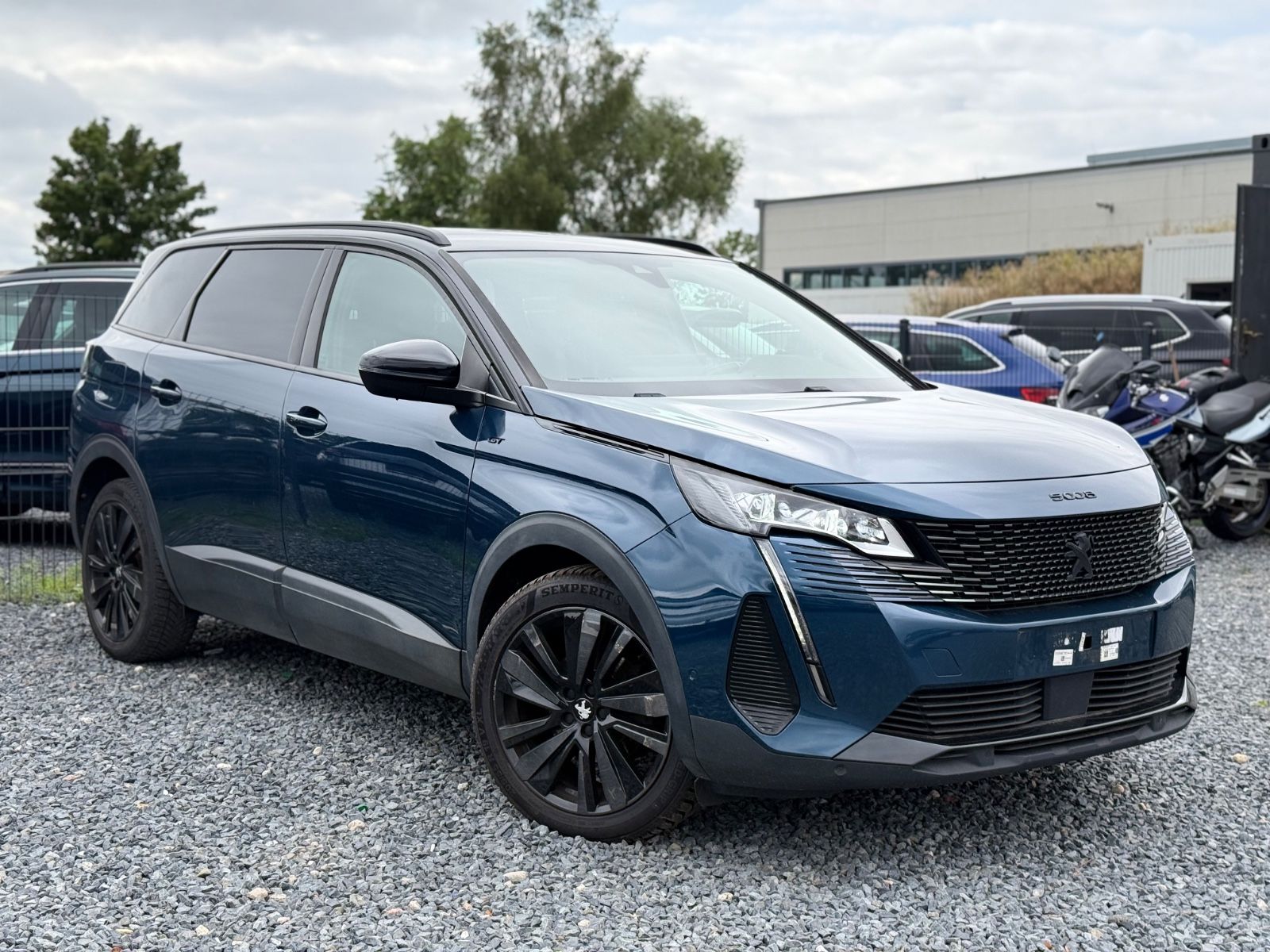 Peugeot 5008 GT imagem 3
