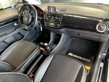 MYAUTOCENTER – Gebraucht- und Jahreswagen mit Werkstattservice in Pfaffenhofen Volkswagen up! black up! *Sitzh.*Navi*Klima*TÜV0428*