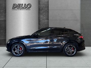 Alfa-Romeo Stelvio - 2