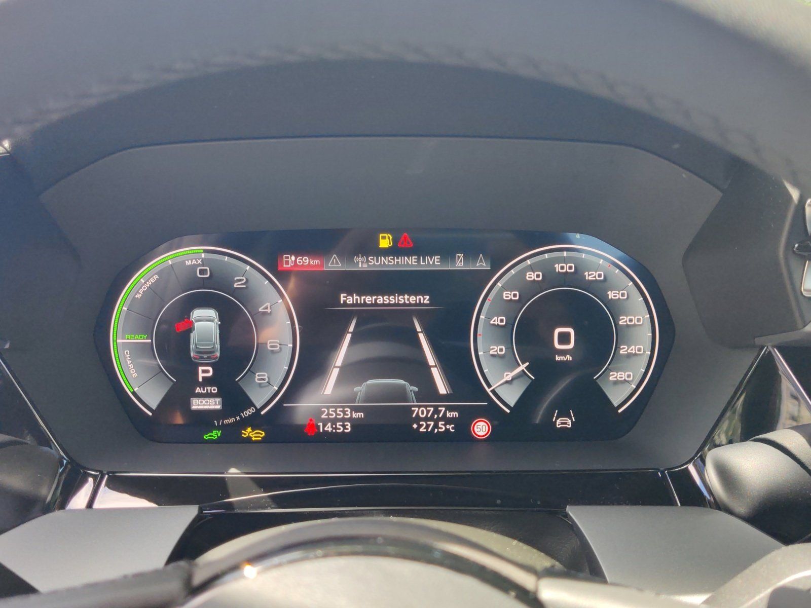 Fahrzeugabbildung Audi A3 Sportback 40 TFSI e S tronic Kamera,LED,Navi