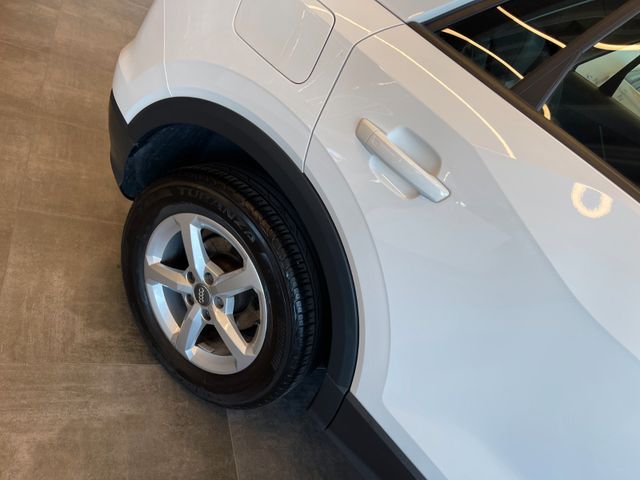 Audi Q2 35 TFSI *Virtuel*Xenon*Navi*Klima*