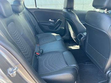 Mercedes A 200 - 12