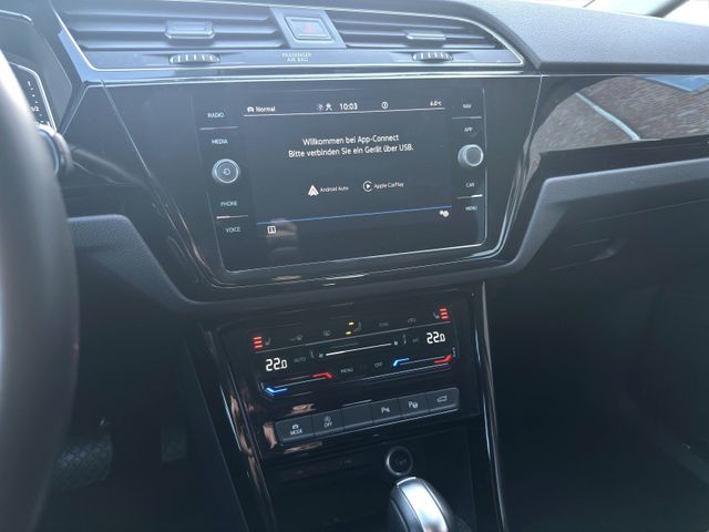 Volkswagen TOURAN TSI 1.5 Highline KAMERA, CARPLAY, SHZ