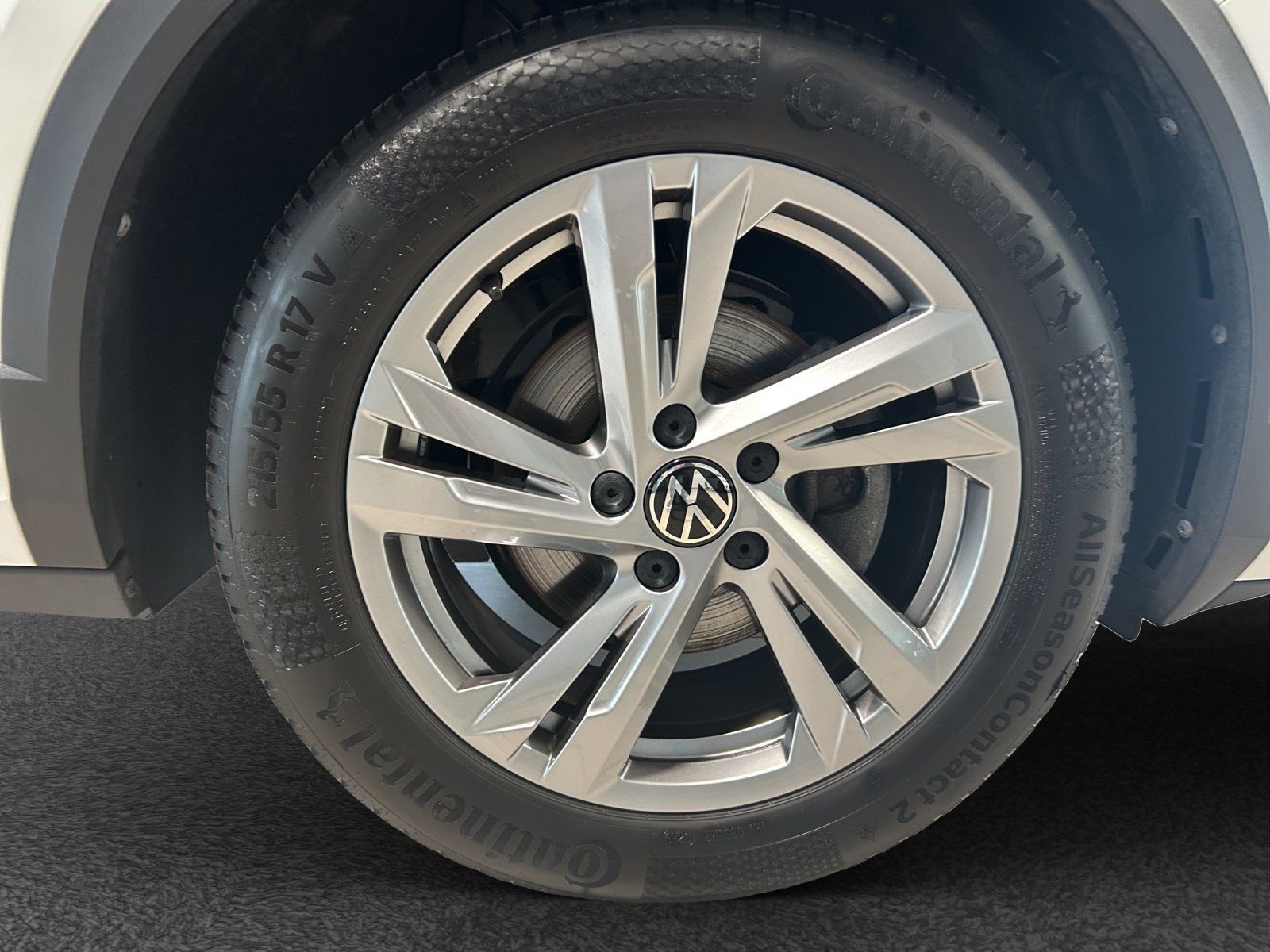 Volkswagen T-Roc - Bild 12