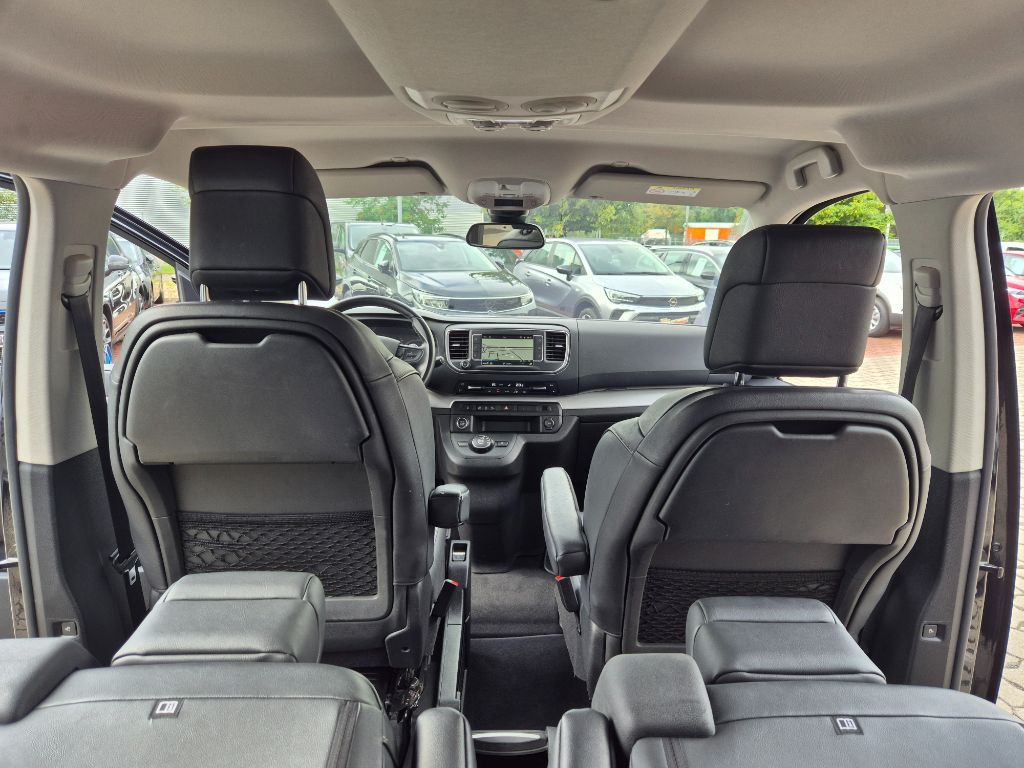 Fahrzeugabbildung Opel Zafira Life Tourer L 2.0D Aut.+Leder+Standh+Kame