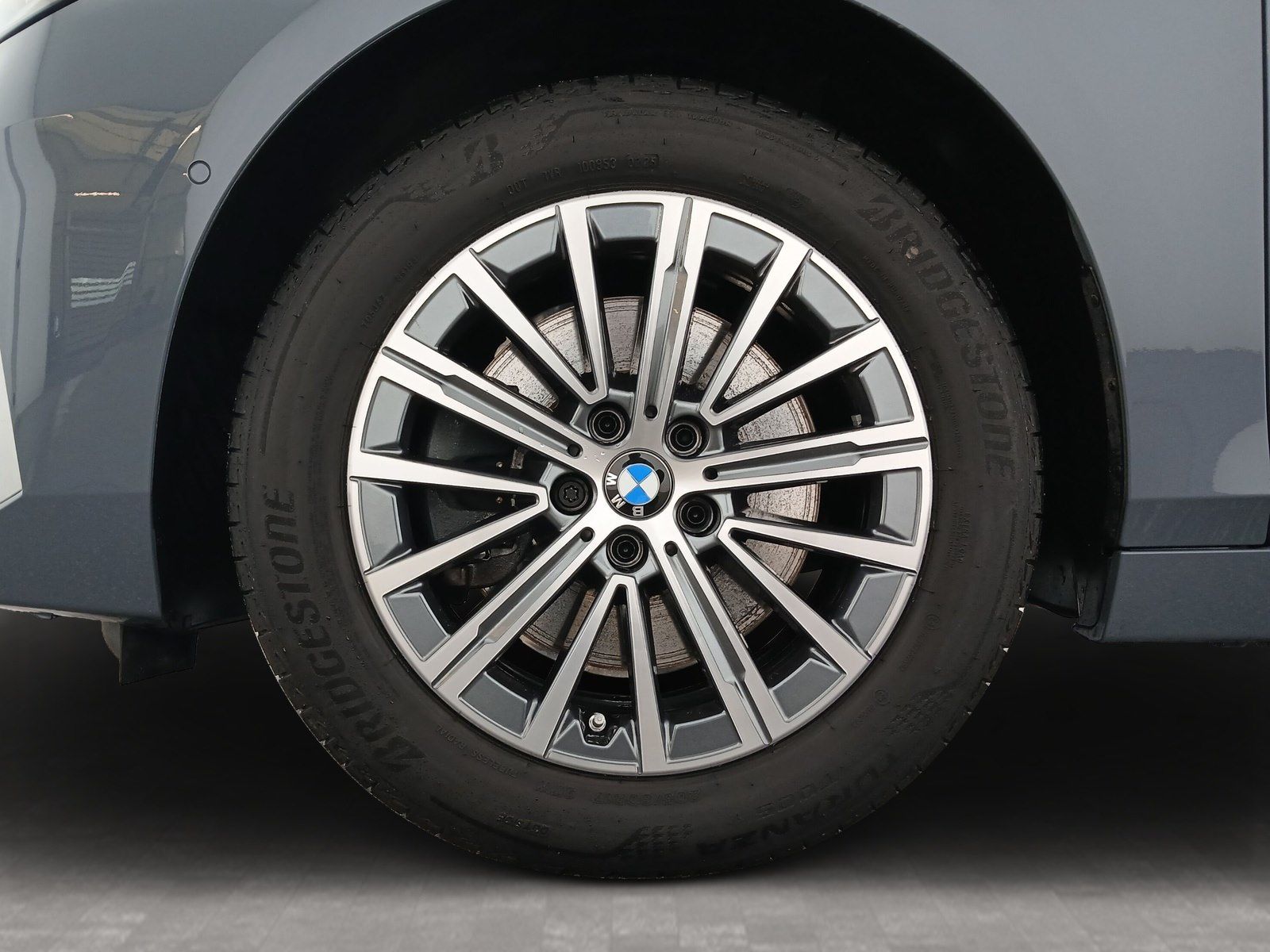 BMW 223 Active Tourer - Bild 7