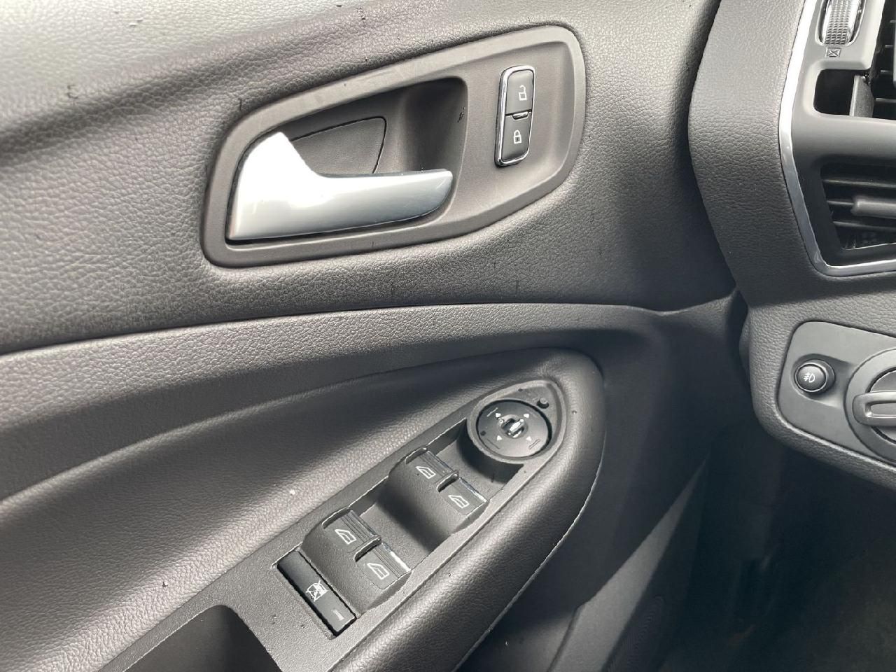 Fahrzeugabbildung Ford Kuga Titanium