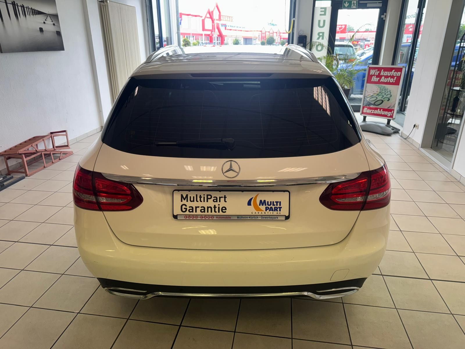 Fahrzeugabbildung Mercedes-Benz C 200 T-Modell AVANTGARDE/NAVI/KLIMA/