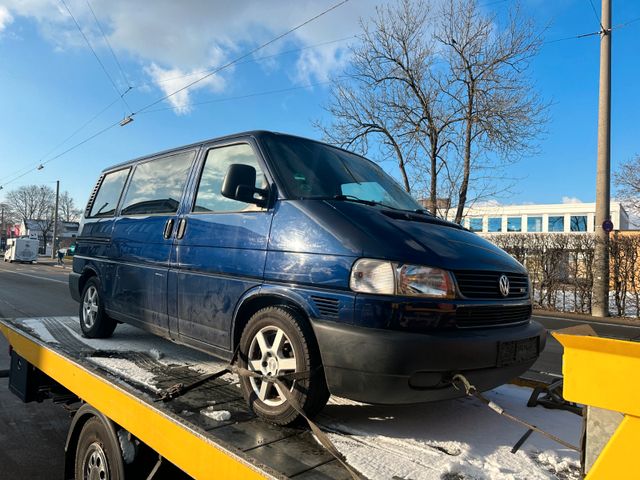 Volkswagen T4 Caravelle 2,5-l-Diesel TDI 75kW Automatik