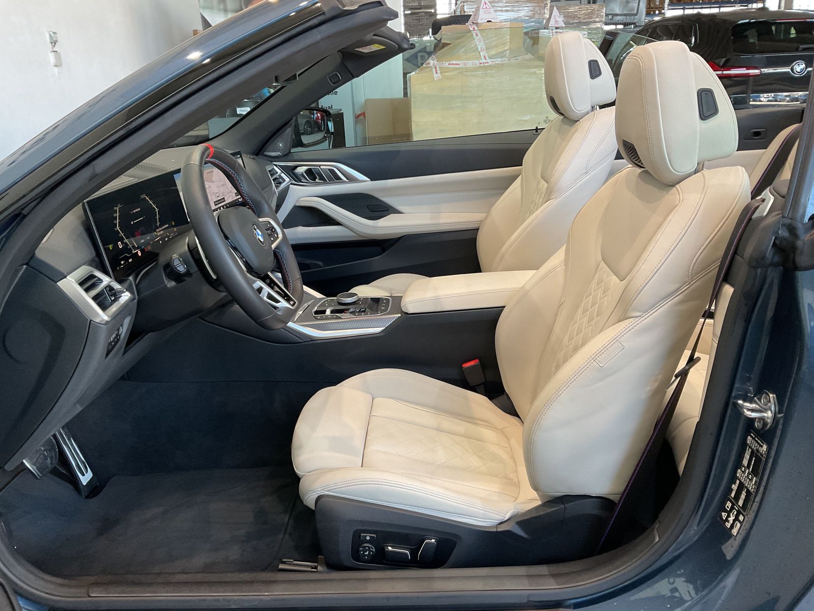 Fahrzeugabbildung BMW M440i xDrive |Nackenwärmer |Harman Kardon |M Spo