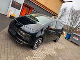Hyundai STARIA 2.2 CRDi Signature 7-Sitzer Auto 2WD ... - gebrauchte Hyundai STARIA aus dem Jahr 2022