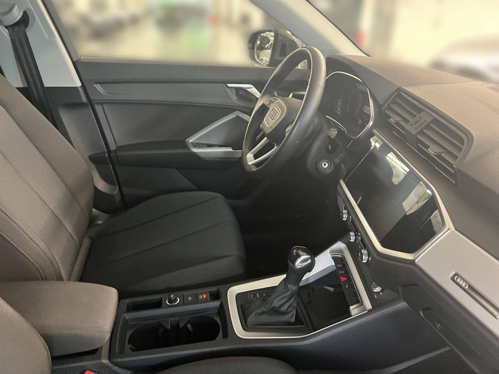 Audi Q3 - Bild 12