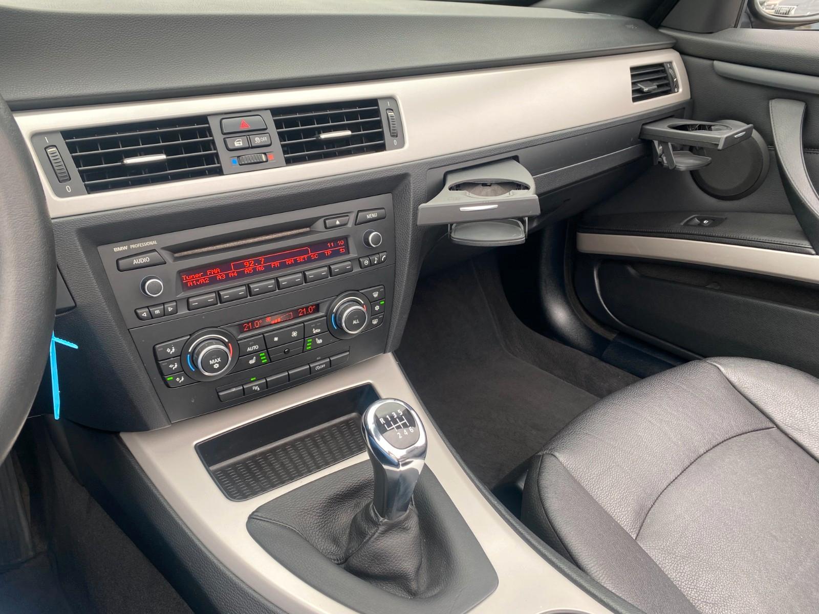 BMW 318i Cabrio Xenon Leder Sitzheizung Einparkhilfe