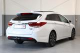 Hyundai i40 cw Premium~VOLL~Pano~SZH/BL~Navi~Memory~Kam - Hyundai i40 mit Benzin-Antrieb: Kombi, Automatik