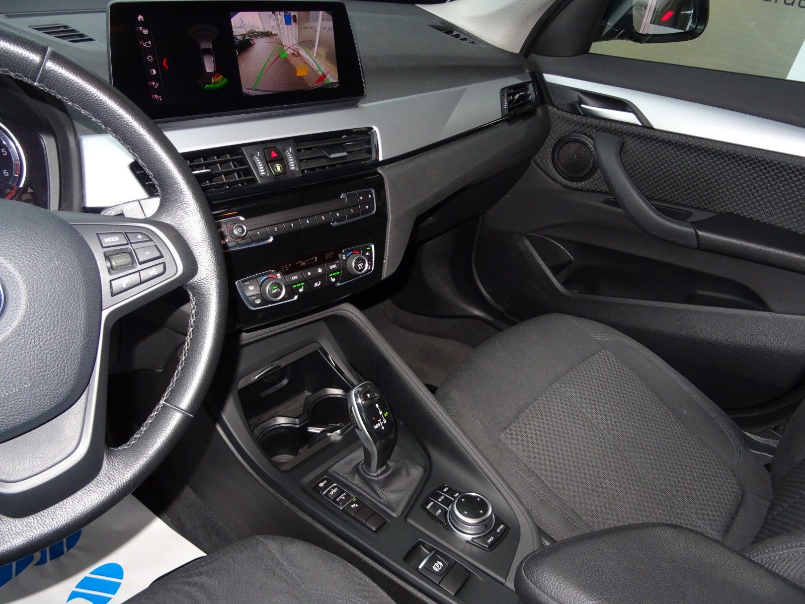 BMW X1 sDrive20d Aut Advantage HUD Navi LED 17" Keyl foto 11