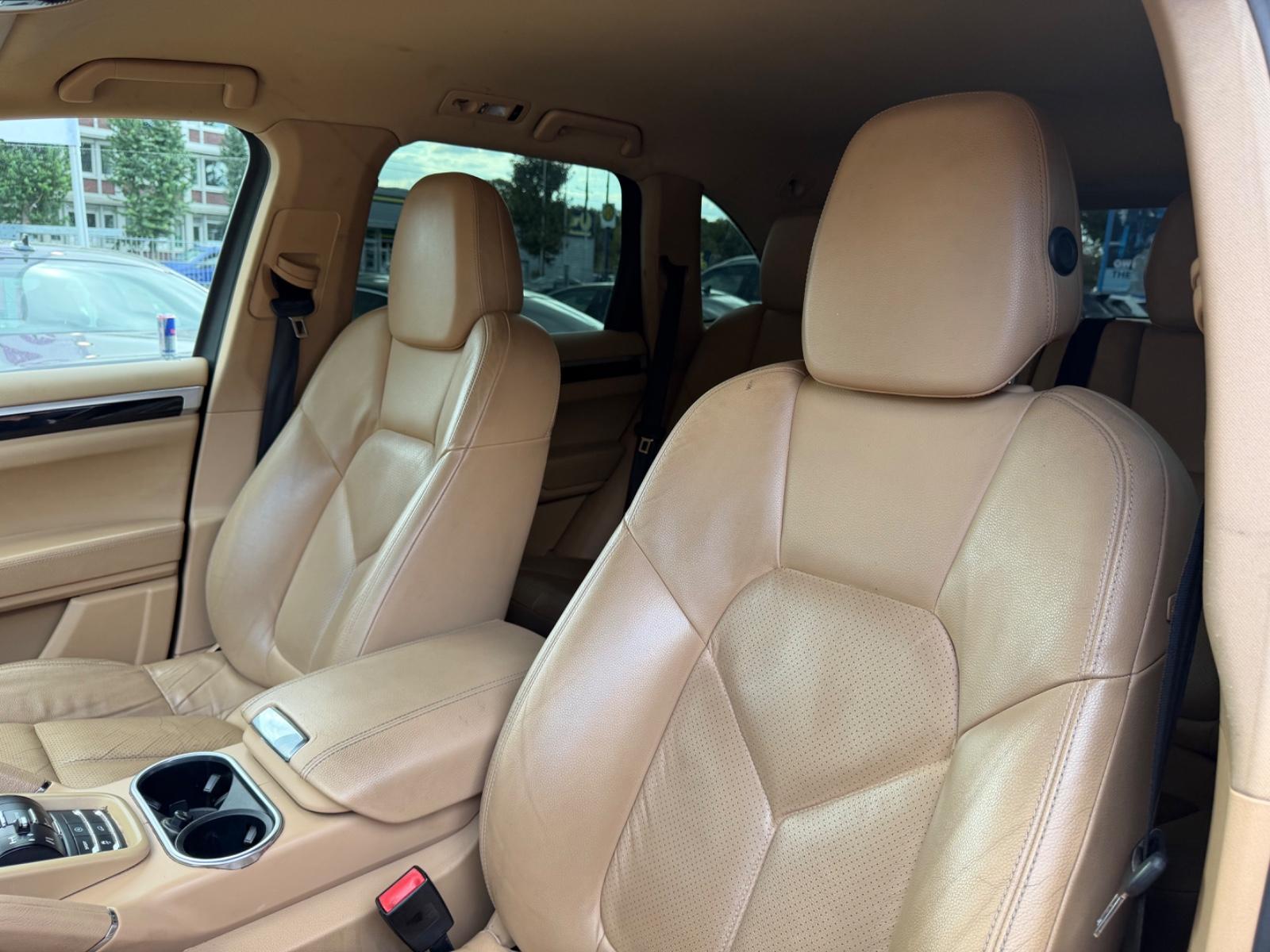 Porsche CAYENNE DIESEL TÜV NEU