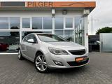 Opel Astra Sport Shz*Ahk*Klima*Tempomat* - Opel Astra aus 2010: Sport