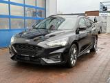 Ford Focus Turnier ST-Line X+Reduziert+ - Ford Focus: ST Line Red