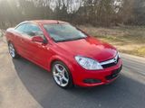 Opel Astra 1.6 ECOTEC Edition "111 Jahre" 85kW Ed... - Opel Astra: Cabrio, 1.8