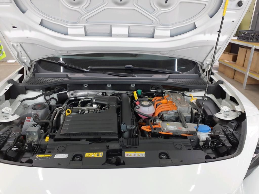 Cupra Formentor 1.4 e-Hybrid DSG RFK*PDC*Tempo*Klima
