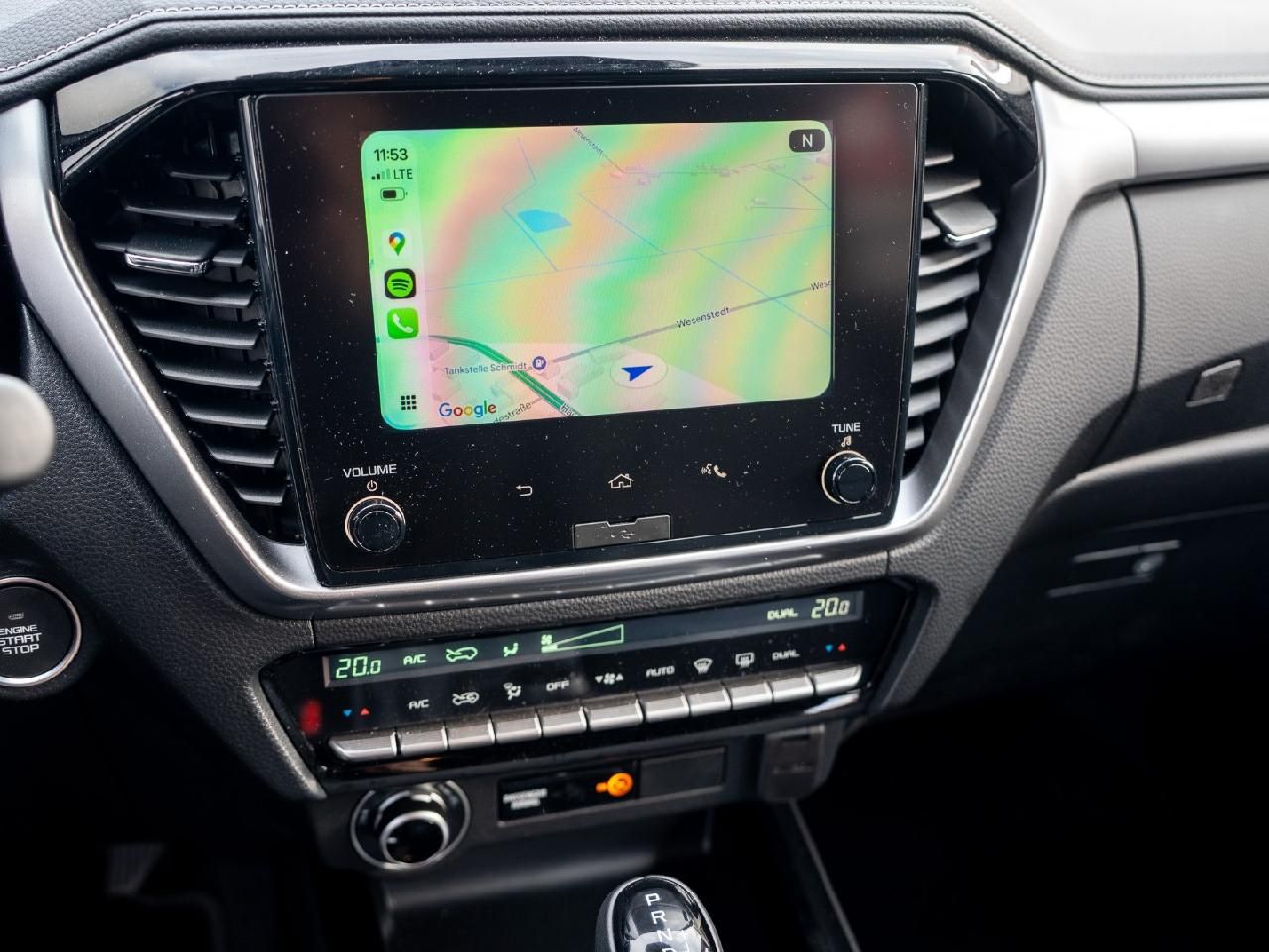 Fahrzeugabbildung Isuzu D-Max Space Cab 4WD LSE