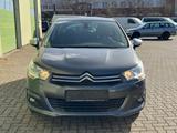 Citroën C4 Lim. 1.2 Selection/Klimaaut./SHZG/Alu - Citroën C4 mit Benzin-Antrieb