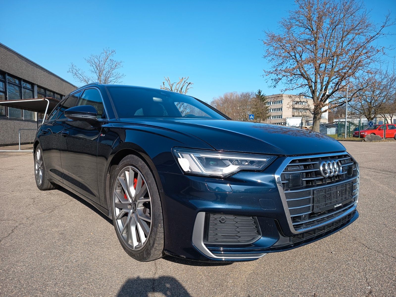 Audi A6 Avant 55 TFSI e quattro  S line Sport / Plus imagem 3