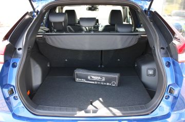 Bild 13 Mitsubishi Eclipse Cross Plug-in Hybrid PLUS mit Select -P.