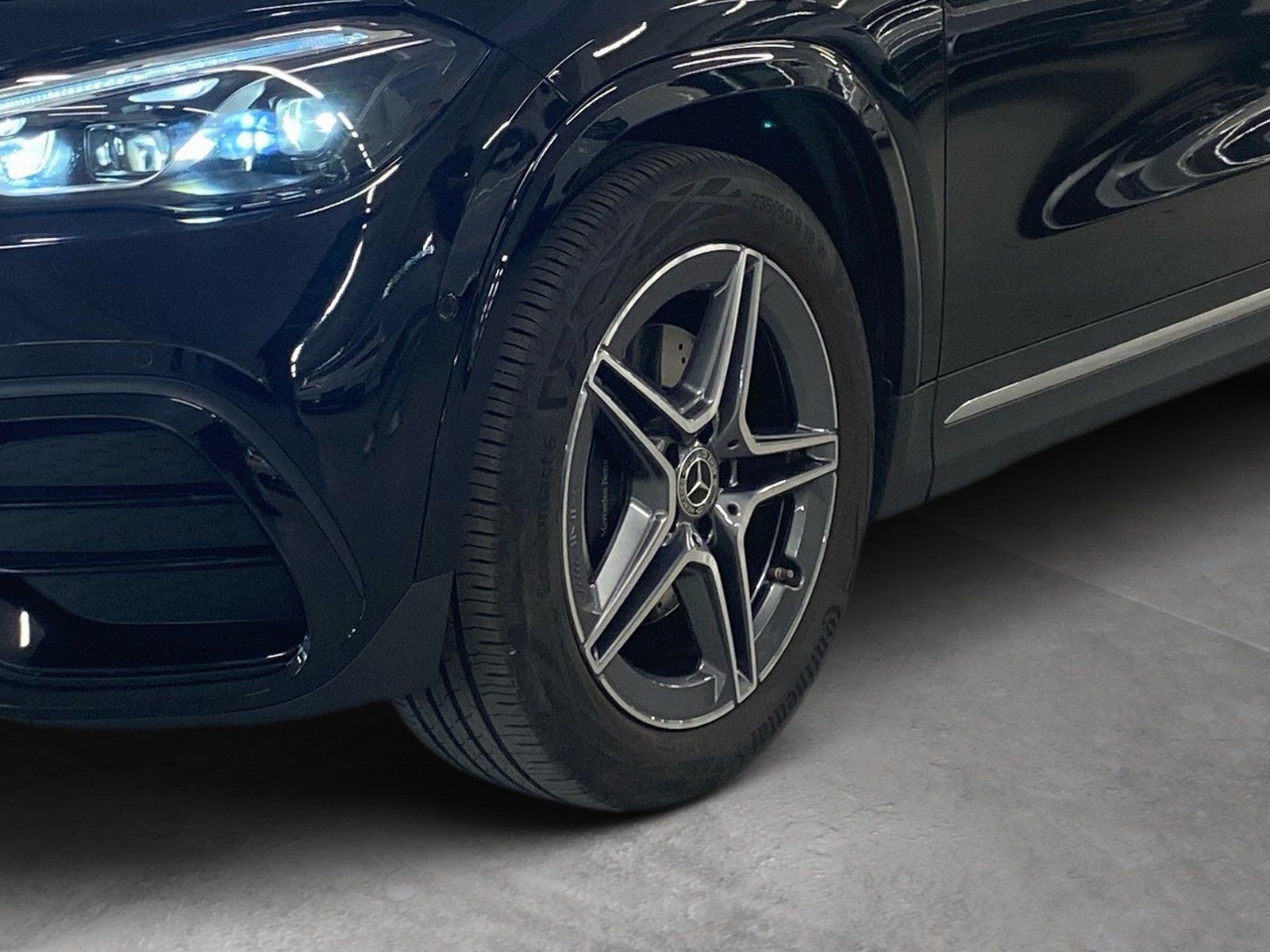 Fahrzeugabbildung Mercedes-Benz GLA 200 AMG Plus*AHK*360**HUD*Pano*MuBeam*Memory
