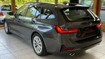 BMW 320 - 4