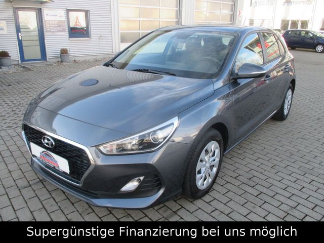 Hyundai i30 Pure,KLIMA,GARANTIE,1-HAND